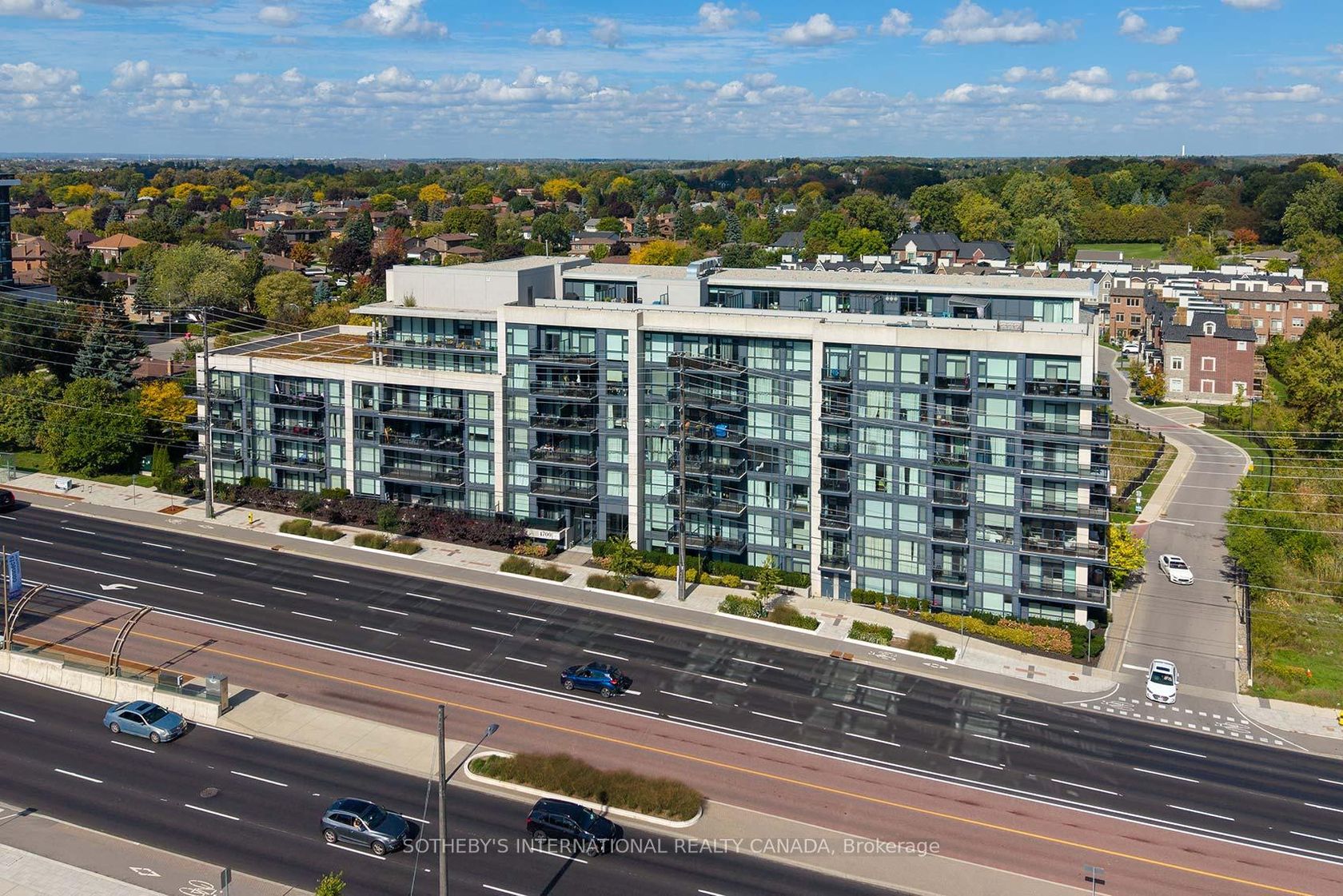 501 - 4700 Highway 7 Road, East Woodbridge, Vaughan 