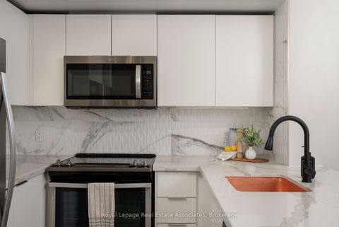 Photo 5 at 916 - 30 Shore Breeze Drive, Mimico, Toronto