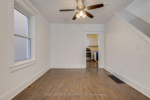 Photo 6 at 878 Runnymede Road, Smythe, Toronto
