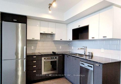 Photo 5 at 325 - 275 Village Green Square, Malvern West, Toronto