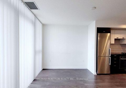 Photo 8 at 325 - 275 Village Green Square, Malvern West, Toronto