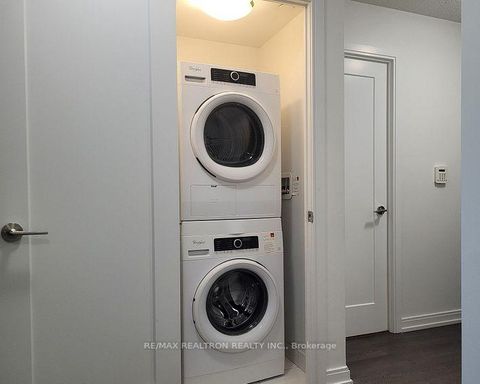 Photo 15 at 325 - 275 Village Green Square, Malvern West, Toronto