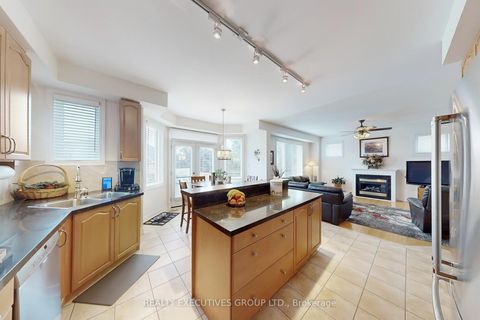 Photo 12 at 32 Shadow Falls Drive, Jefferson, Richmond Hill