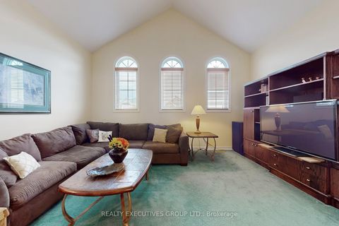 Photo 21 at 32 Shadow Falls Drive, Jefferson, Richmond Hill