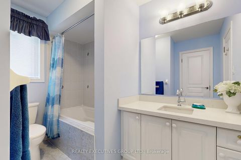 Photo 33 at 32 Shadow Falls Drive, Jefferson, Richmond Hill