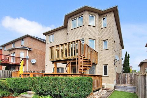 Photo 44 at 32 Shadow Falls Drive, Jefferson, Richmond Hill