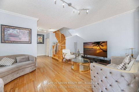 Photo 8 at 18 Fiddlehead Terrace, Malvern, Toronto