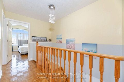 Photo 21 at 18 Fiddlehead Terrace, Malvern, Toronto