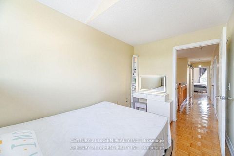 Photo 29 at 18 Fiddlehead Terrace, Malvern, Toronto