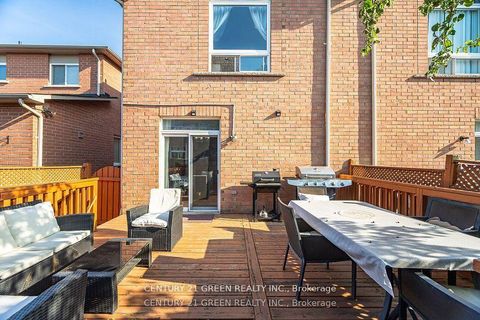 Photo 38 at 18 Fiddlehead Terrace, Malvern, Toronto