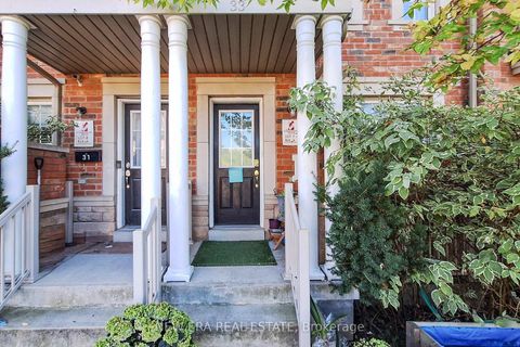 Photo 4 at 33 Sergio Marchi Street, CFB, Toronto