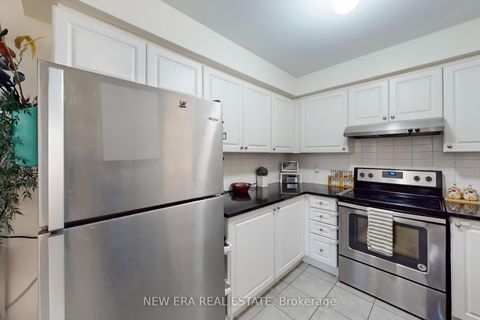 Photo 11 at 33 Sergio Marchi Street, CFB, Toronto