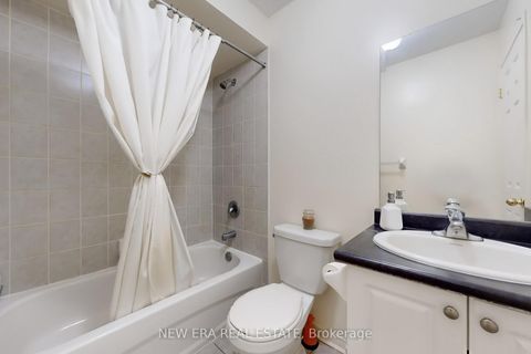Photo 26 at 33 Sergio Marchi Street, CFB, Toronto