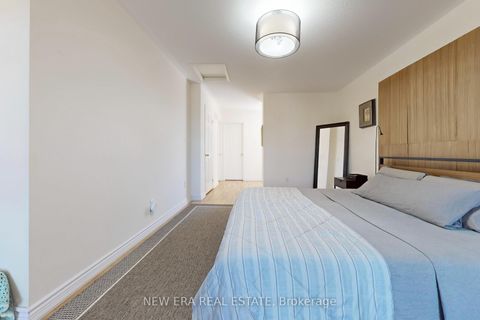 Photo 33 at 33 Sergio Marchi Street, CFB, Toronto