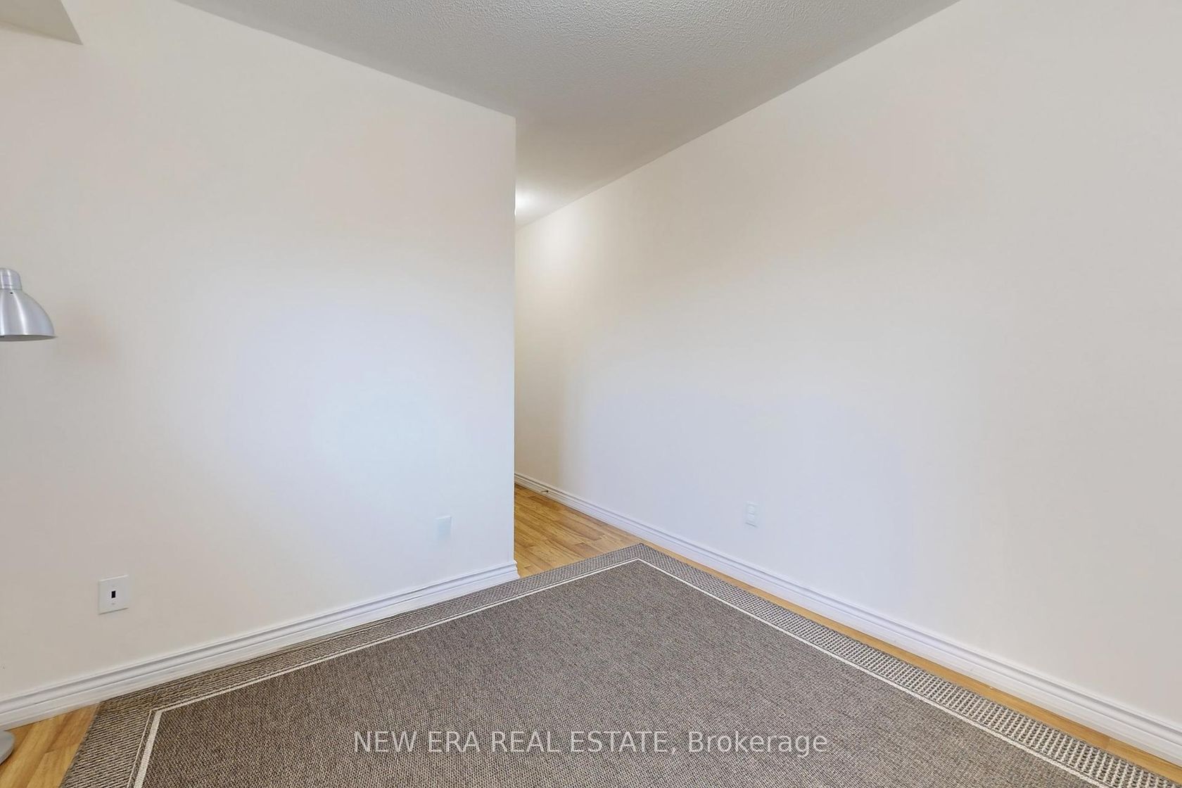 Photo 18 at 33 Sergio Marchi Street, CFB, Toronto Photo 18 at 33 Sergio Marchi Street, CFB, Toronto