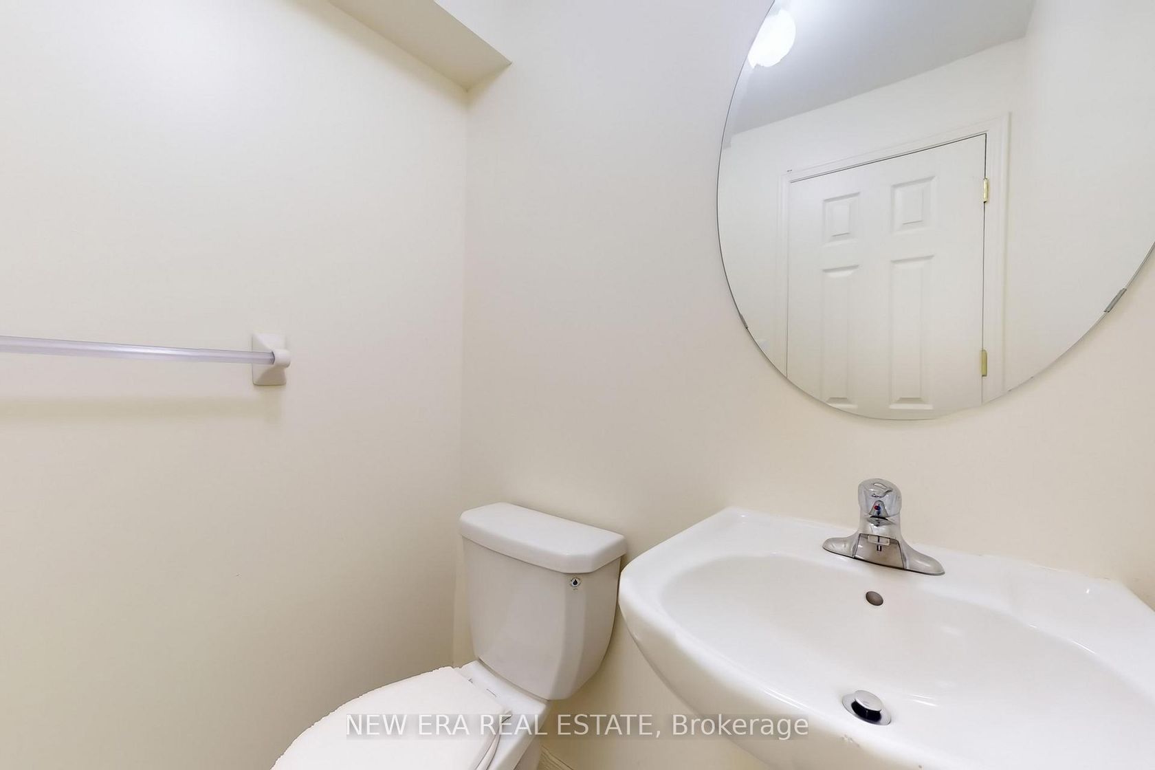 Photo 42 at 33 Sergio Marchi Street, CFB, Toronto Photo 42 at 33 Sergio Marchi Street, CFB, Toronto