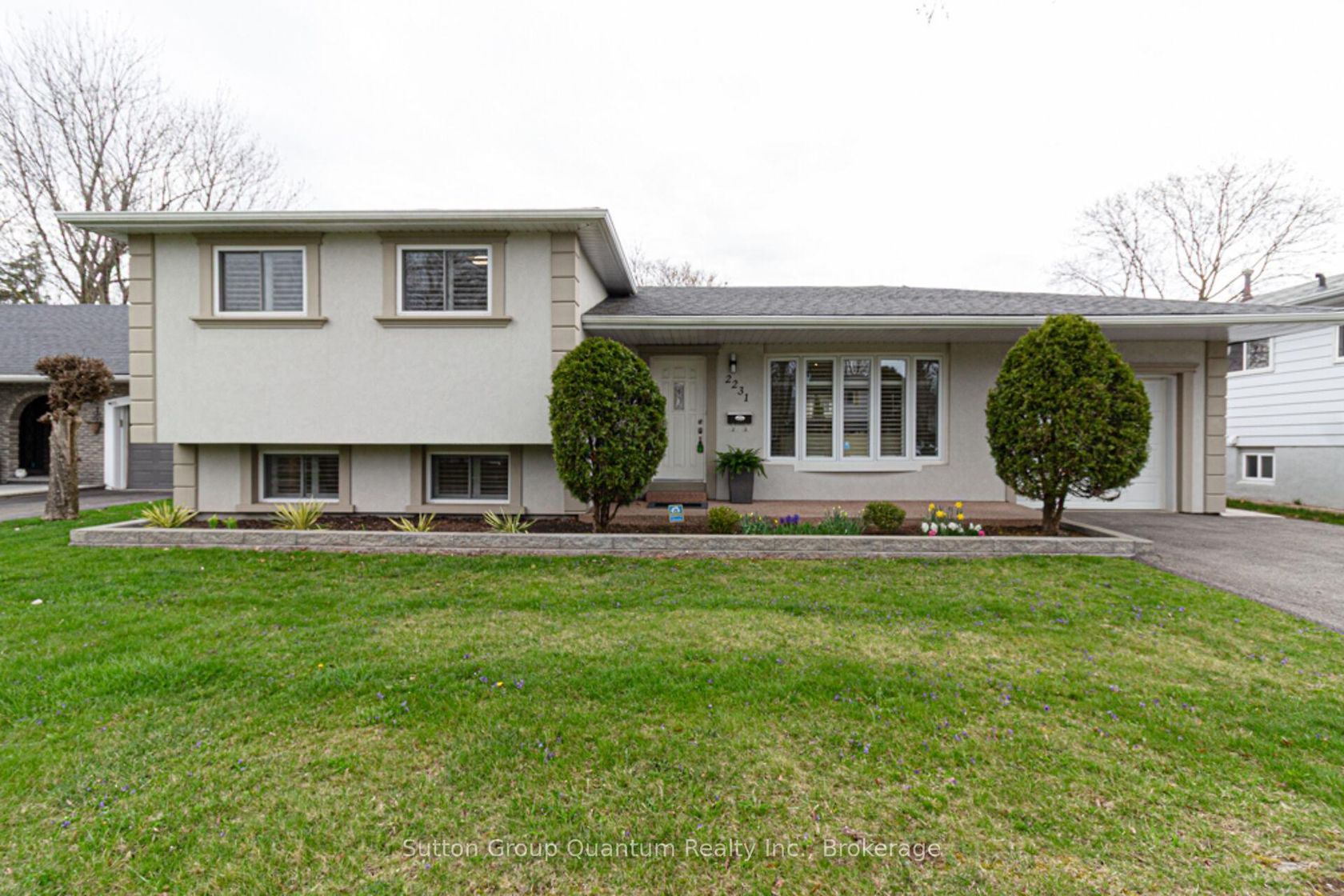 2231 Urwin Crescent, WO West, Oakville 
