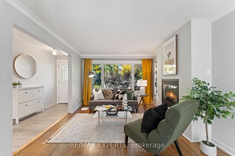 Photo 7 at 7 Mcmanus Road, The Westway, Toronto