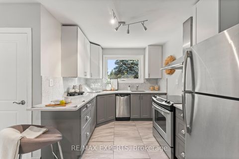 Photo 12 at 7 Mcmanus Road, The Westway, Toronto