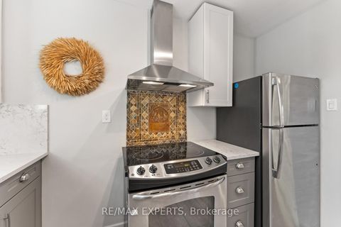 Photo 15 at 7 Mcmanus Road, The Westway, Toronto
