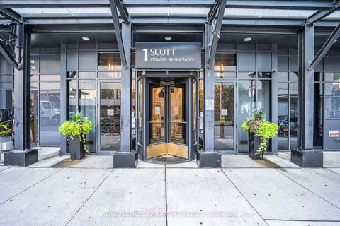 Photo 2 at 801 - 1 Scott Street, Waterfront Communities C8, Toronto