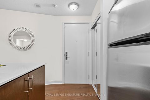Photo 6 at 801 - 1 Scott Street, Waterfront Communities C8, Toronto