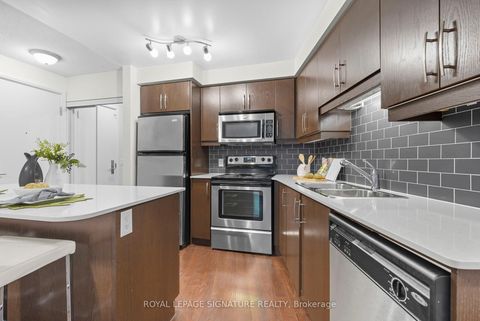 Photo 17 at 801 - 1 Scott Street, Waterfront Communities C8, Toronto