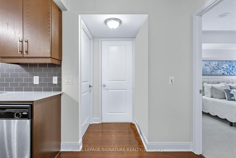 Photo 31 at 801 - 1 Scott Street, Waterfront Communities C8, Toronto