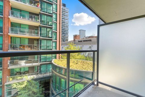 Photo 35 at 801 - 1 Scott Street, Waterfront Communities C8, Toronto