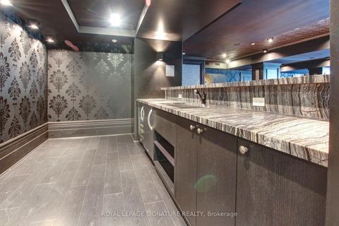 Photo 48 at 801 - 1 Scott Street, Waterfront Communities C8, Toronto