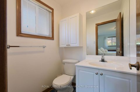 Photo 15 at 42 Kaiser Drive, West Woodbridge, Vaughan