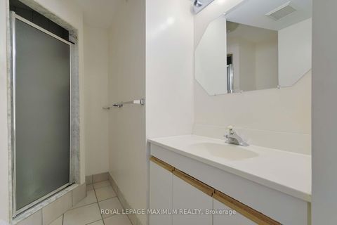 Photo 30 at 42 Kaiser Drive, West Woodbridge, Vaughan