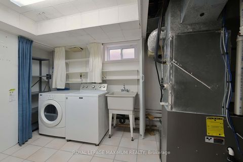 Photo 31 at 42 Kaiser Drive, West Woodbridge, Vaughan