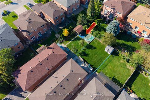 Photo 35 at 42 Kaiser Drive, West Woodbridge, Vaughan