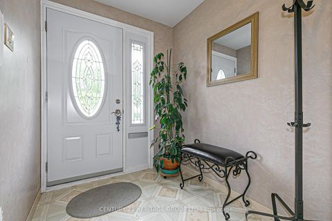 Photo 2 at 67 Devins Drive, Aurora Heights, Aurora