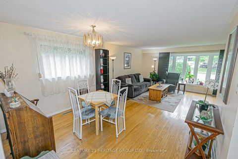 Photo 7 at 67 Devins Drive, Aurora Heights, Aurora