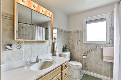 Photo 17 at 67 Devins Drive, Aurora Heights, Aurora