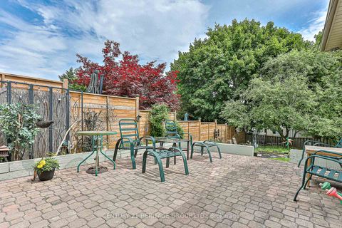 Photo 25 at 67 Devins Drive, Aurora Heights, Aurora