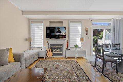 Photo 8 at 60 Cider Crescent, Oak Ridges, Richmond Hill