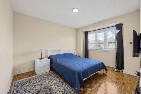 Photo 24 at 60 Cider Crescent, Oak Ridges, Richmond Hill