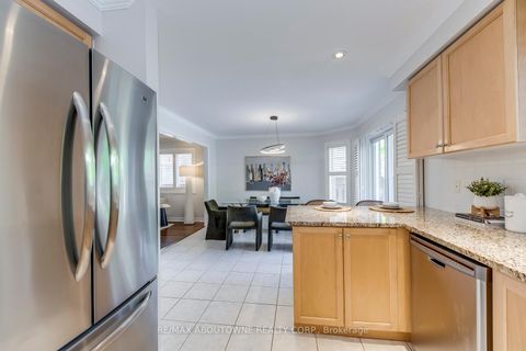 Photo 12 at 2491 Logan Avenue, RO River Oaks, Oakville