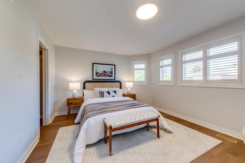 Photo 24 at 2491 Logan Avenue, RO River Oaks, Oakville