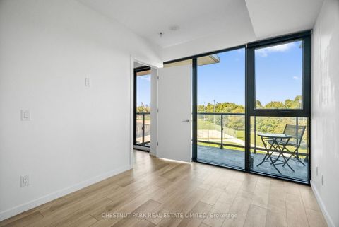 Photo 5 at 406 - 7 Smith Crescent, Queensway, Toronto