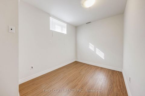 Photo 31 at 214 Linden Avenue, Kennedy Park, Toronto