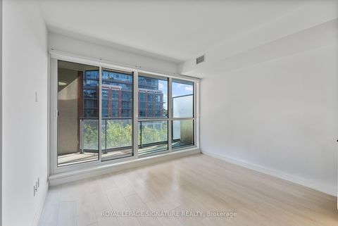 Photo 2 at 452 - 31 Tippett Road, Clanton Park, Toronto