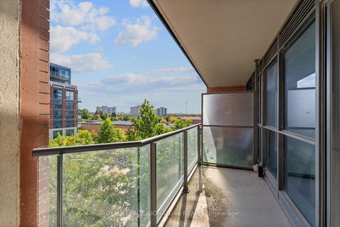 Photo 20 at 452 - 31 Tippett Road, Clanton Park, Toronto