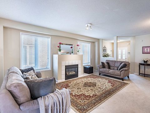 Photo 7 at 57 Kalmar Crescent, Oak Ridges, Richmond Hill