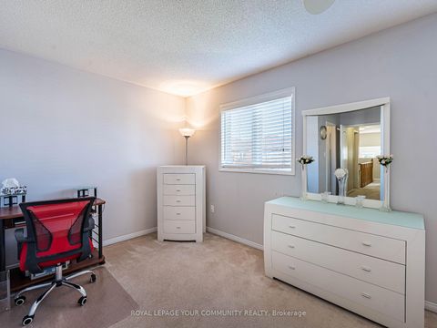 Photo 20 at 57 Kalmar Crescent, Oak Ridges, Richmond Hill