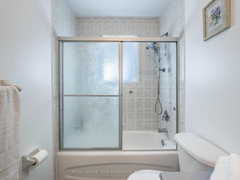 Photo 24 at 57 Kalmar Crescent, Oak Ridges, Richmond Hill