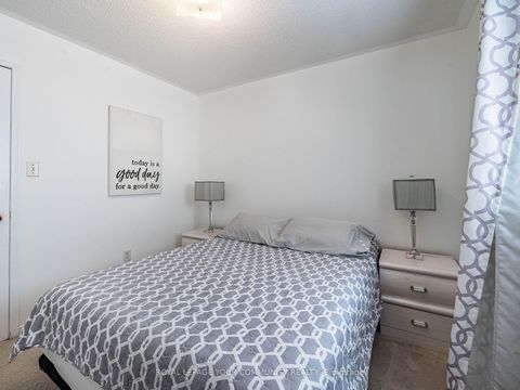 Photo 26 at 57 Kalmar Crescent, Oak Ridges, Richmond Hill